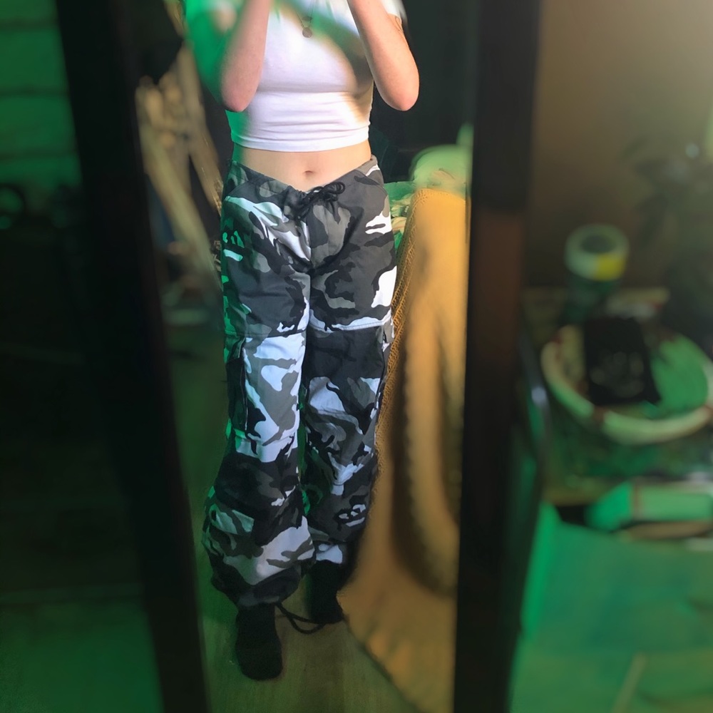 Zumiez Camo pants